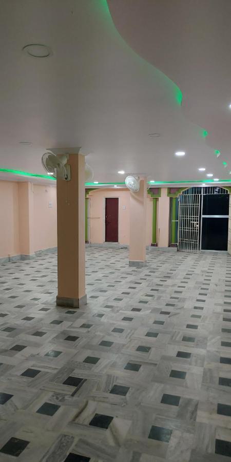 Hotel HCB  Brahmapur Bagian luar foto
