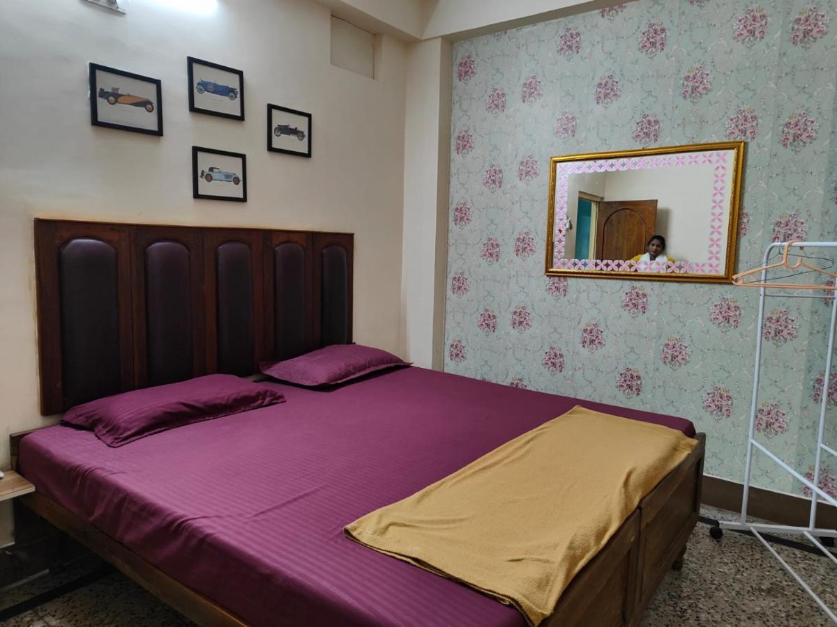 Hotel HCB  Brahmapur Bagian luar foto