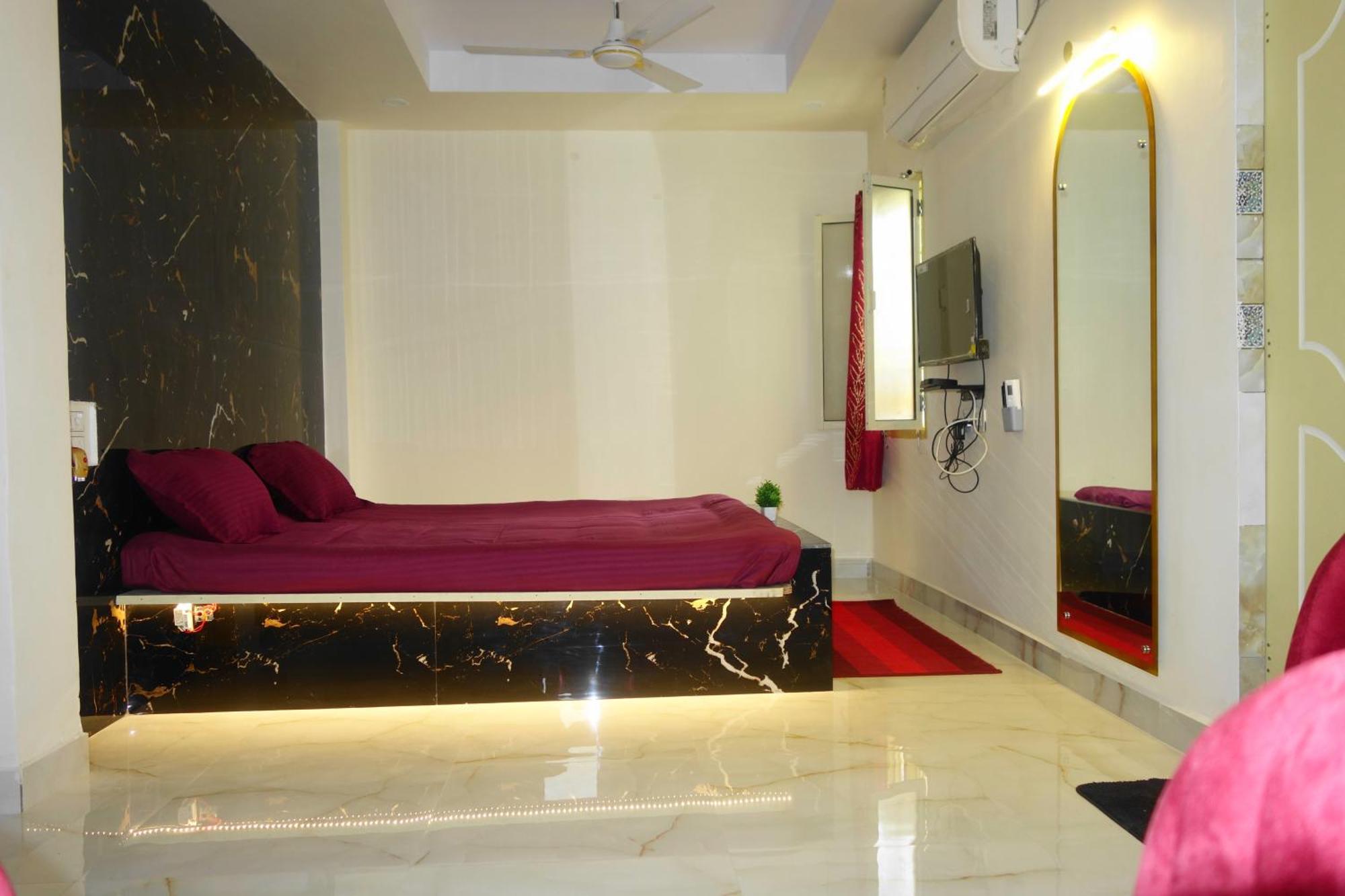 Hotel HCB  Brahmapur Bagian luar foto