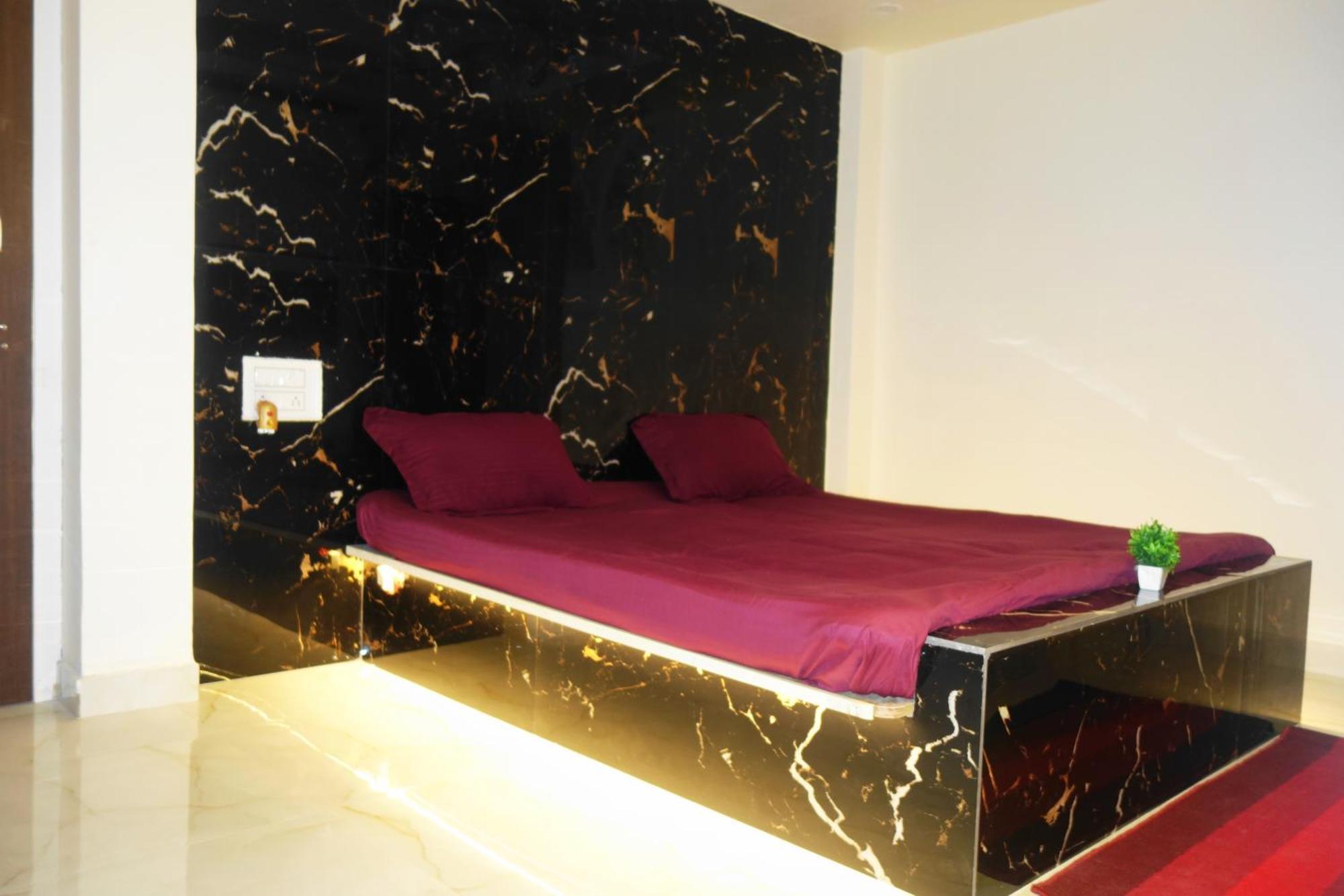 Hotel HCB  Brahmapur Bagian luar foto